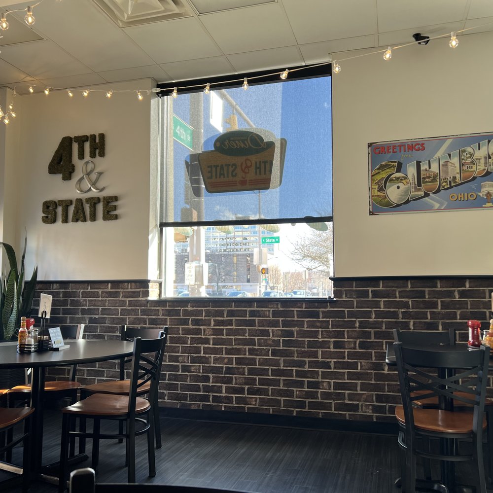 4th & State - Interior - Vegan Near Me - Columbus, Ohio 4th & State - Interior - Vegan Near Me - Columbus, Ohio