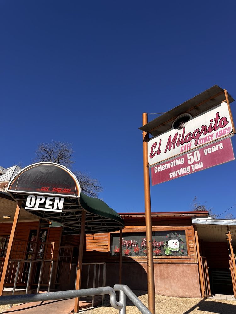 El Milagrito Café