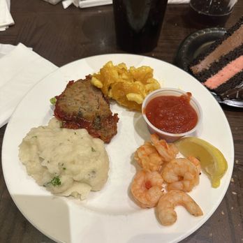 Gran Via Buffet - Buffets Near Me - Thackerville, Oklahoma