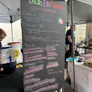 Lōkahi Kailua Market - Farmers Market Near Me - Kailua, Hawaii