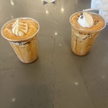 Re Coffee - Mocha and the einspenner latte - Desserts Near Me - Northridge, California Re Coffee - Mocha and the einspenner latte - Desserts Near Me - Northridge, California