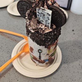 The Crazy Mason Milkshake Bar - Crazy Oreo milkshake - Ice Cream & Frozen Yogurt Near Me - Greenville, South Carolina The Crazy Mason Milkshake Bar - Crazy Oreo milkshake - Ice Cream & Frozen Yogurt Near Me - Greenville, South Carolina