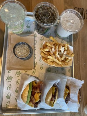 Shake Shack Downey by null