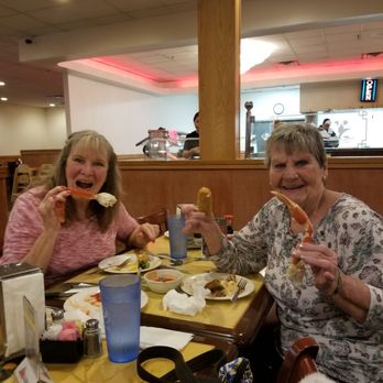 Kingdom Buffet - two women sitting at a table eating pizza - Chinese Near Me - Elizabethtown, Kentucky Kingdom Buffet - two women sitting at a table eating pizza - Chinese Near Me - Elizabethtown, Kentucky