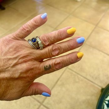 One Nail Lounge - Ocean and sunshine - Nail Salons Near Me - Tucson, Arizona One Nail Lounge - Ocean and sunshine - Nail Salons Near Me - Tucson, Arizona