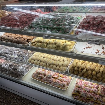 Bova's Bakery - Bakeries Near Me - Boston, Massachusetts
