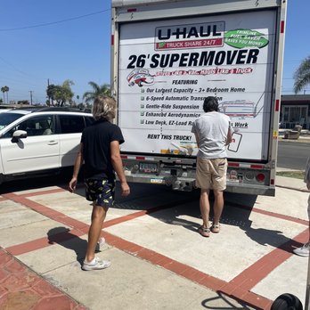 Nextgen Moving - Uhaul door closing - Movers Near Me - Irvine, California Nextgen Moving - Uhaul door closing - Movers Near Me - Irvine, California