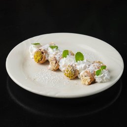 Cannolis