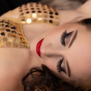 Liz Hansen Photography - Celebrate YOU at the Chicago Boudoir Photography studio - 896 Green Bay Rd Suite 12 Winnetka IL - Boudoir Photography Near Me Liz Hansen Photography - Celebrate YOU at the Chicago Boudoir Photography studio - 896 Green Bay Rd Suite 12 Winnetka IL - Boudoir Photography Near Me