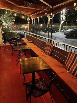 Saffron Indian Cuisine & Bar by null