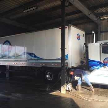 Truck Tub - Getting the baby showered - Car Wash Near Me - Stockton, California