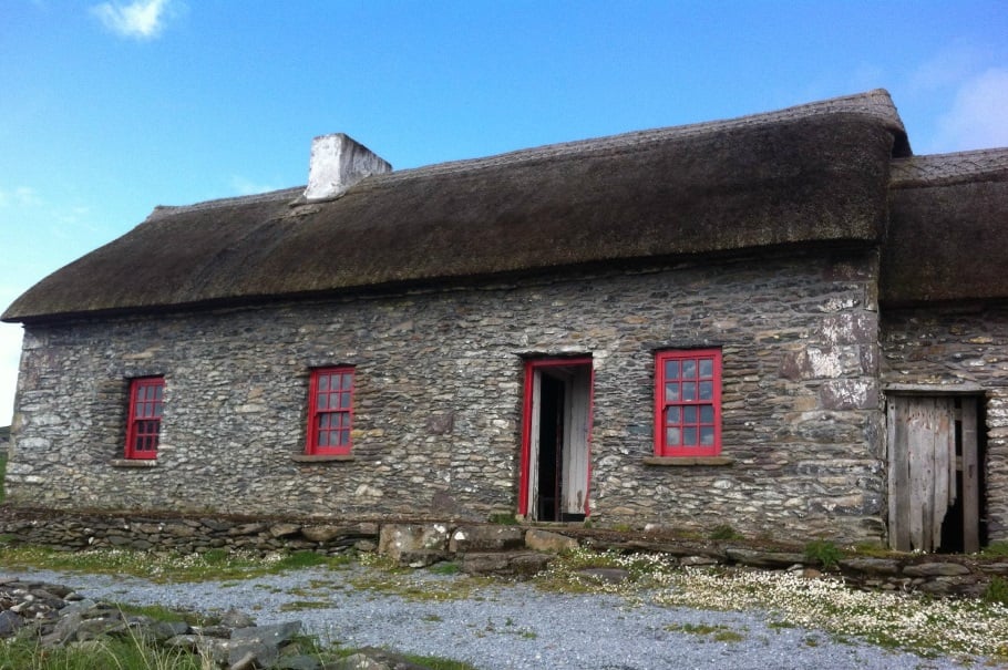 THE FAMINE COTTAGE Slea Head Drive, Ventry, Co. Kerry, Republic of