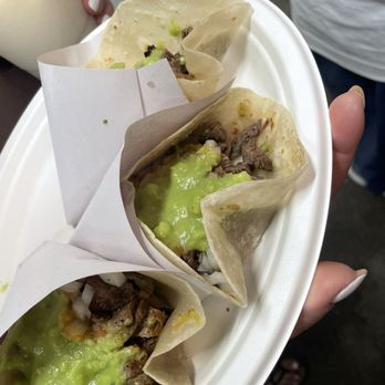 Los Tacos No.1 - 3 Asada Tacos w/ Flour Tortillas - Tacos Near Me - New York, New York Los Tacos No.1 - 3 Asada Tacos w/ Flour Tortillas - Tacos Near Me - New York, New York