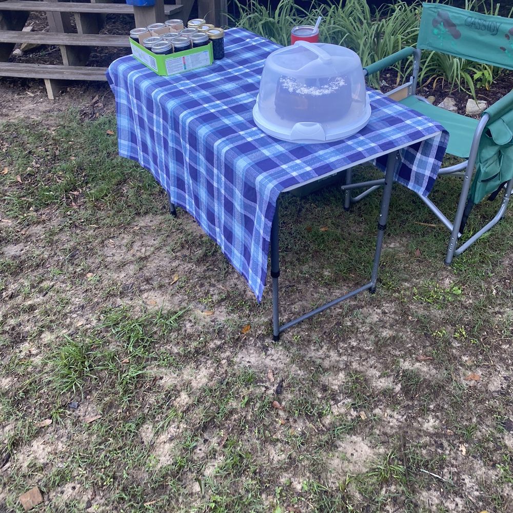 Tuckaway Blueberry Farm - Cake and blueberry jam - Pick Your Own Farms Near Me - Loganville, Georgia Tuckaway Blueberry Farm - Cake and blueberry jam - Pick Your Own Farms Near Me - Loganville, Georgia