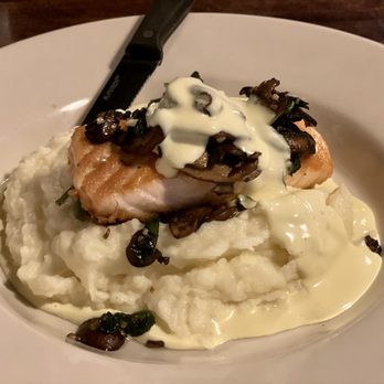 Old Town Kitchen & Bar - Salmon, mushroom, mashed potatoes with hollandaise sauce Yum! - Wine Bars Near Me - Lompoc, California