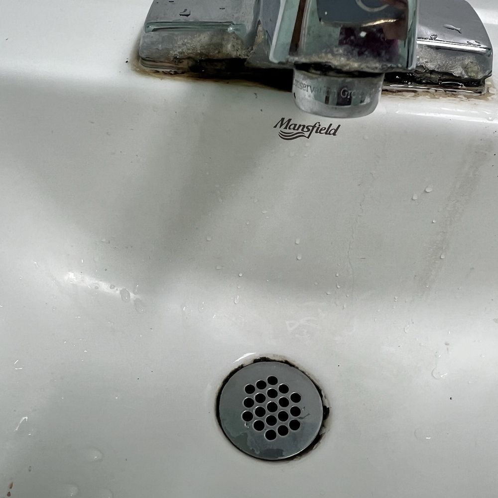 Tropical Smoothie Cafe - Sink in bathroom - Juice Bars & Smoothies Near Me - Midlothian, Virginia Tropical Smoothie Cafe - Sink in bathroom - Juice Bars & Smoothies Near Me - Midlothian, Virginia