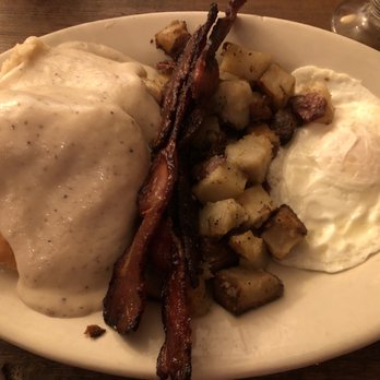 Mud Street Cafe - Biscuit, gravy, bacon, hash browns and egg over medium. AWESOME - Cafes Near Me - Eureka Springs, Arkansas Mud Street Cafe - Biscuit, gravy, bacon, hash browns and egg over medium. AWESOME - Cafes Near Me - Eureka Springs, Arkansas