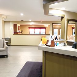 Berlin Heritage Inn - Our Lobby where folks check in & check out and find assistance with Guest Services
