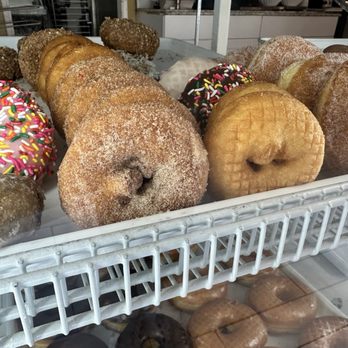 San Carlos Chuck's Donuts - Donuts Near Me - San Carlos, California San Carlos Chuck's Donuts - Donuts Near Me - San Carlos, California
