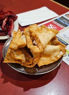 Tahiti Restaurant and Cocktail Lounge by null