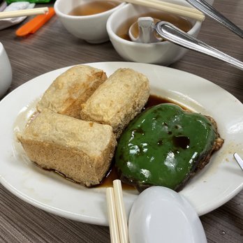 Swatow Restaurant - Fried Stuffed Bean Curd and Green Pepper - Chinese Near Me - Toronto, Ontario