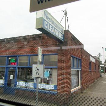 Westmoreland Cleaners - ...as seen from the 19 Bus... - Laundry Services Near Me - Portland, Oregon Westmoreland Cleaners - ...as seen from the 19 Bus... - Laundry Services Near Me - Portland, Oregon