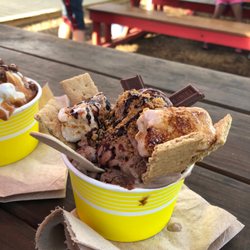 Yolo Nitro Ice Dreamery - S'mores Ice Cream