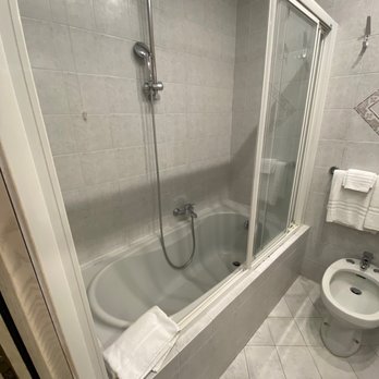 Hotel Central - Hotels Near Me - Sorrento, NA