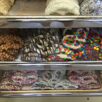 Aversa's Italian Bakery - Pretzels - Bakeries Near Me - Margate, New Jersey