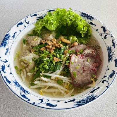 Bep Co Tham - KN Kitchen by null