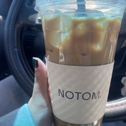 Vanilla iced latte w/ oat milk
