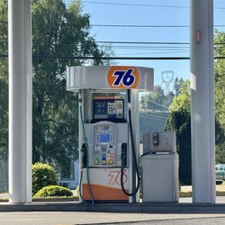76 Gas Station - 76 gas station