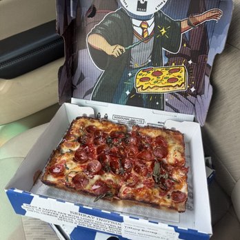 SoDough Square - SMALL NOTORIOUS P.I.Z. - Pizza Near Me - Tampa, Florida