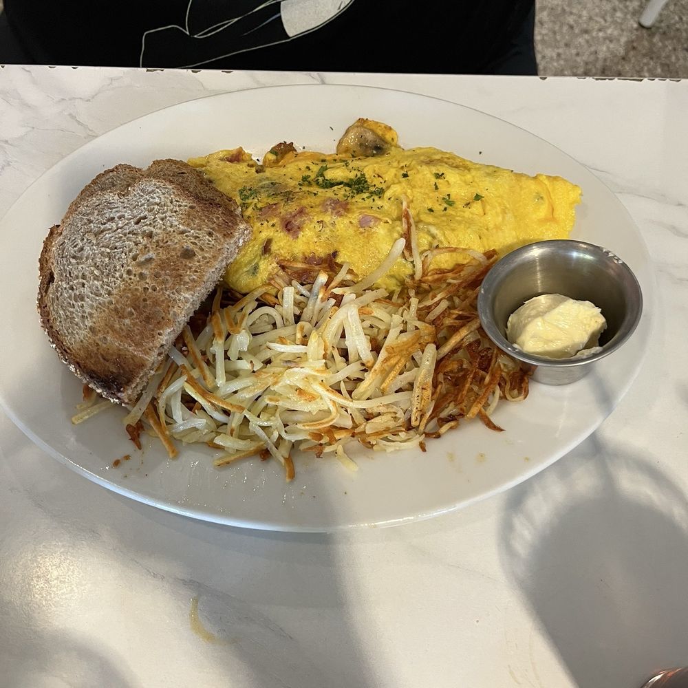 Meat Lovers Omelete Meat Lovers Omelete