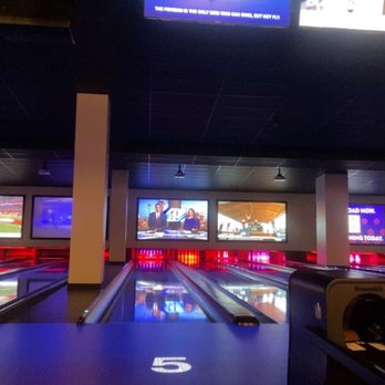 Pinstack - Spending 5 hours of fun - Bowling Near Me - San Antonio, Texas