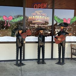 El Mariachi - Artwork out front of the restaurant