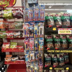 Karns Quality Foods - Easter favorites: Jelly Belly and Pez