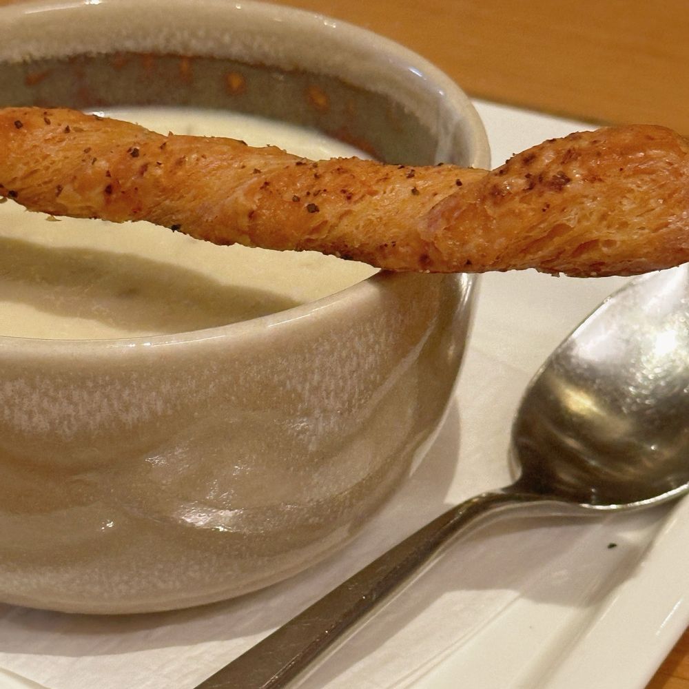 Serrano Vista Cafe - Southern California Clam Chowder - Cafes Near Me - S Highland, California Serrano Vista Cafe - Southern California Clam Chowder - Cafes Near Me - S Highland, California