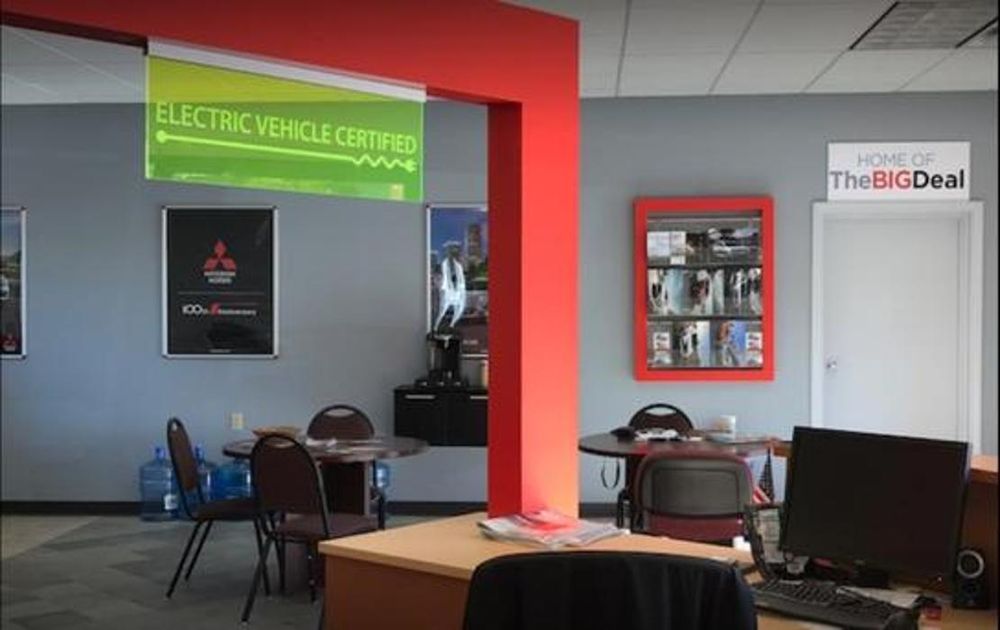 QUALITY MITSUBISHI Updated August 2024 13 Photos 36 Memorial Dr