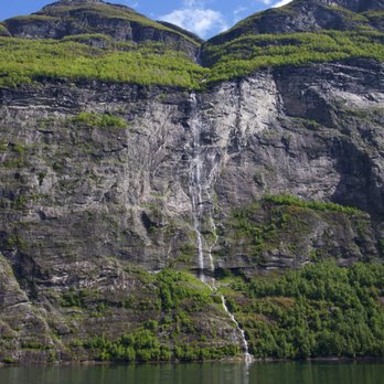 Ferge Geiranger - Hellesylt - Ferries Near Me - Geiranger, 15