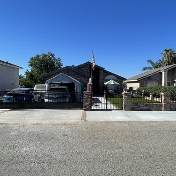 Duran Custom Iron Gates - Wide view - Fences & Gates Near Me Duran Custom Iron Gates - Wide view - Fences & Gates Near Me