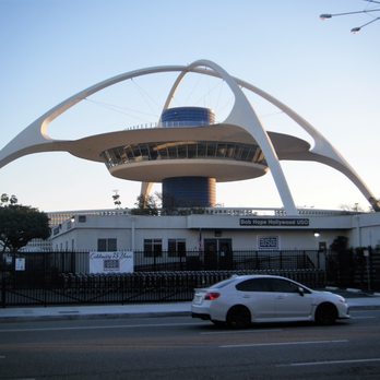 Prime Time Shuttle - Weird building next to shuttle stop - Airport Shuttles Near Me - Los Angeles, California