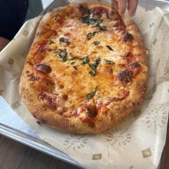 Lynnwood Brewing Concern - Cheese pizza - Breweries Near Me - Raleigh, North Carolina