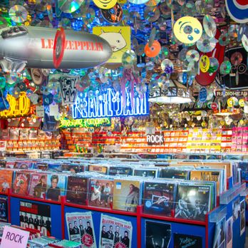 Rolling Stones - Browse our huge inventory - Music & DVDs Near Me - Norridge, Illinois