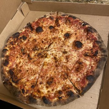 Rivertowne Pizza & Deli - Plain pizza, burnt crust - Pizza Near Me - Mount Pleasant, South Carolina Rivertowne Pizza & Deli - Plain pizza, burnt crust - Pizza Near Me - Mount Pleasant, South Carolina