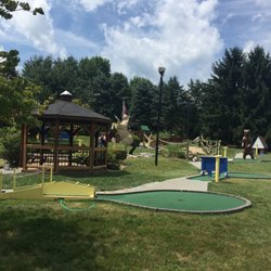 Cox's Driving Range - Miniature Golf - Batting Cages
