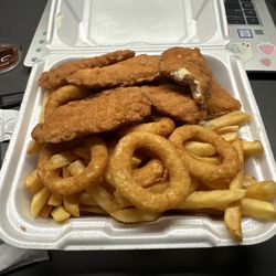 The Pizza Place - Chicken finger dinner