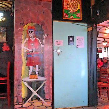 Blackbeard's On The Beach - Seafood Near Me - Corpus Christi, Texas