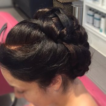Glamvie - Updo by Rosamaria - Hair Stylists Near Me - Brooklyn, New York Glamvie - Updo by Rosamaria - Hair Stylists Near Me - Brooklyn, New York
