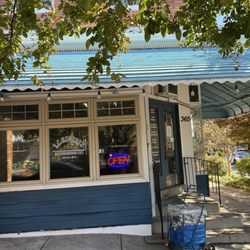 J C Romero's Neighborhood Cafe - Front Day